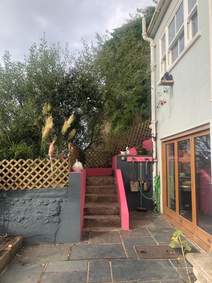 Apartament Pop Art Pad Heart Of Old Town With Parking! Hastings Zewnętrze zdjęcie